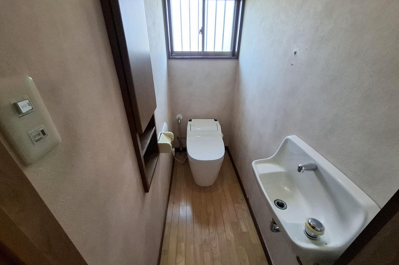 1階トイレ