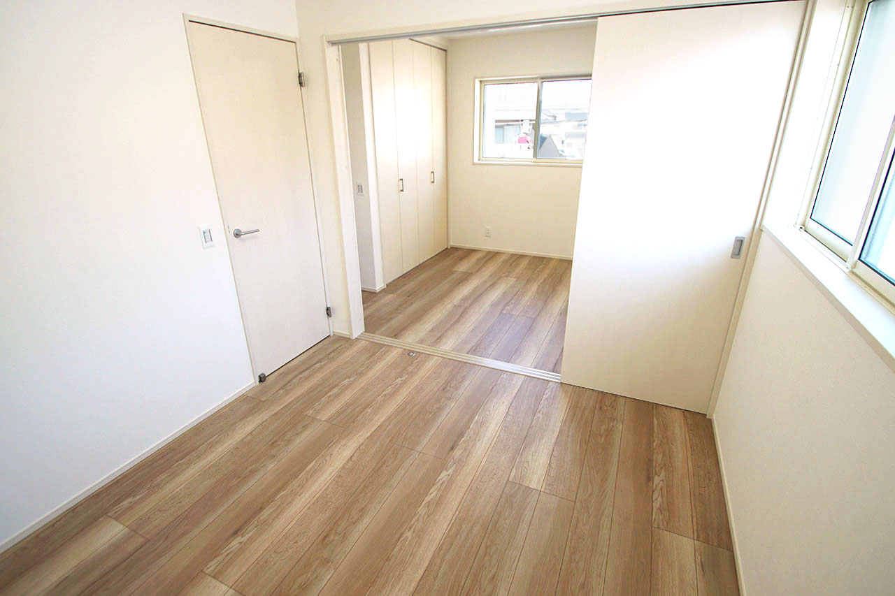 二部屋の洋室は、用途に応じてお部屋の広さを調整できます。