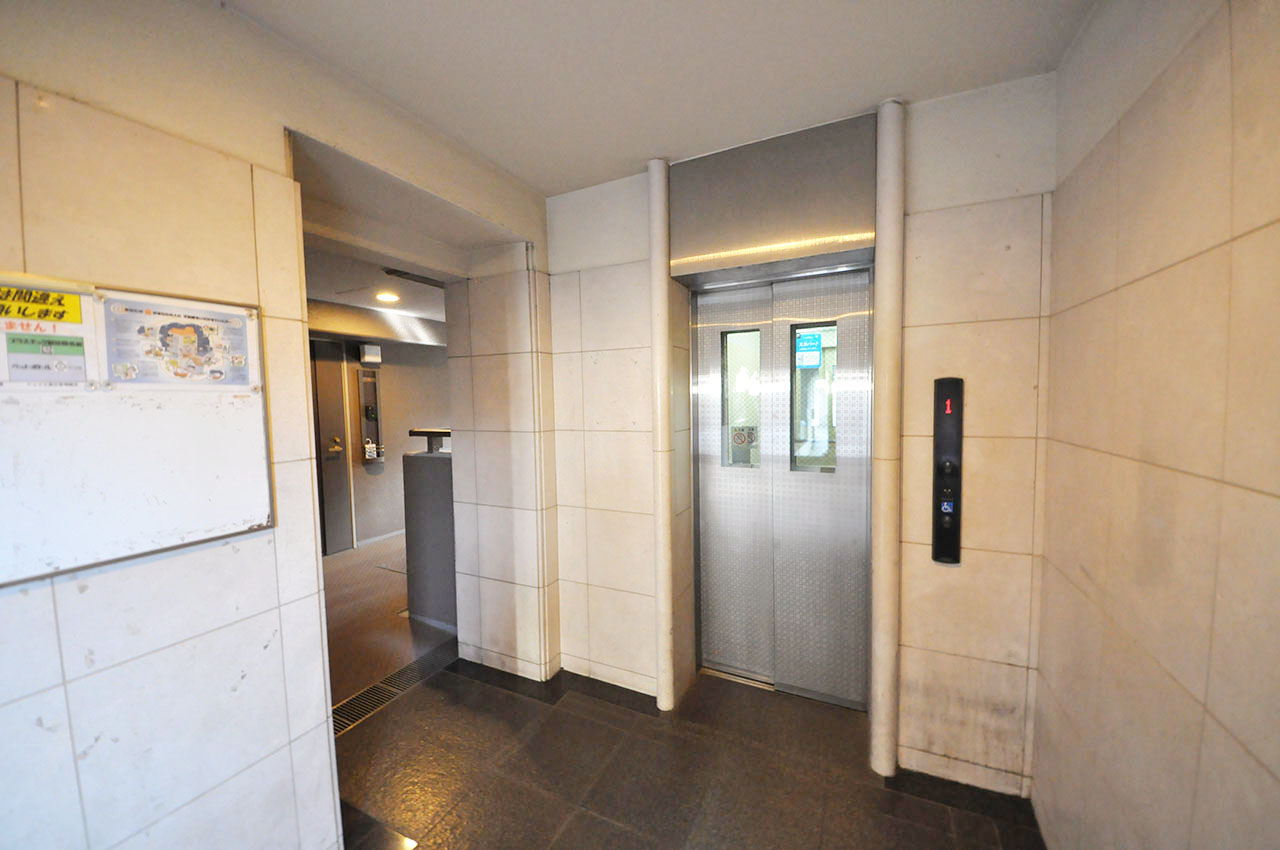 エレベーター