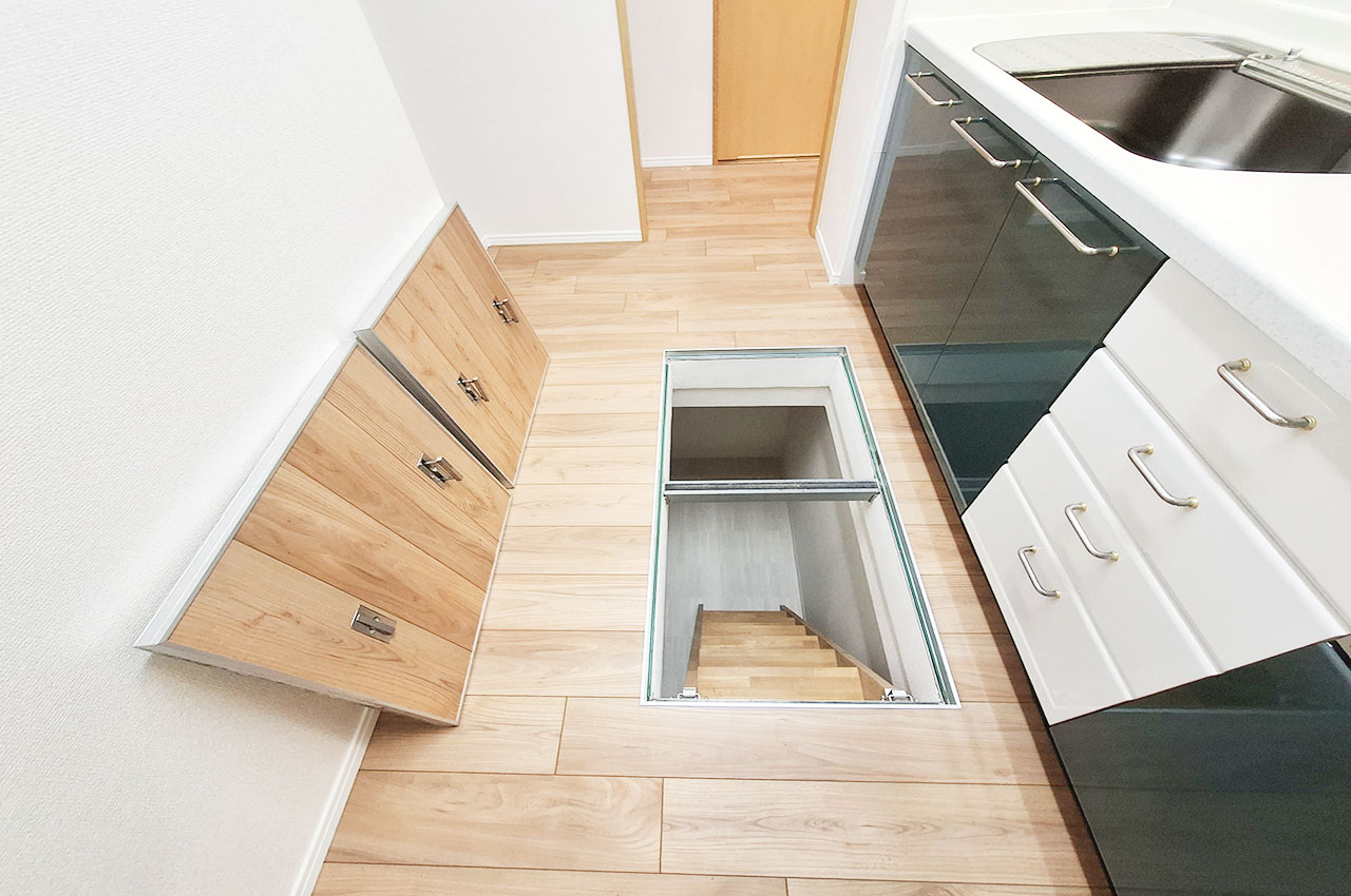 キッチン床下収納