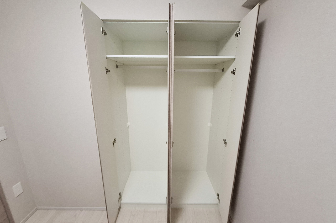 洋室2クローゼット