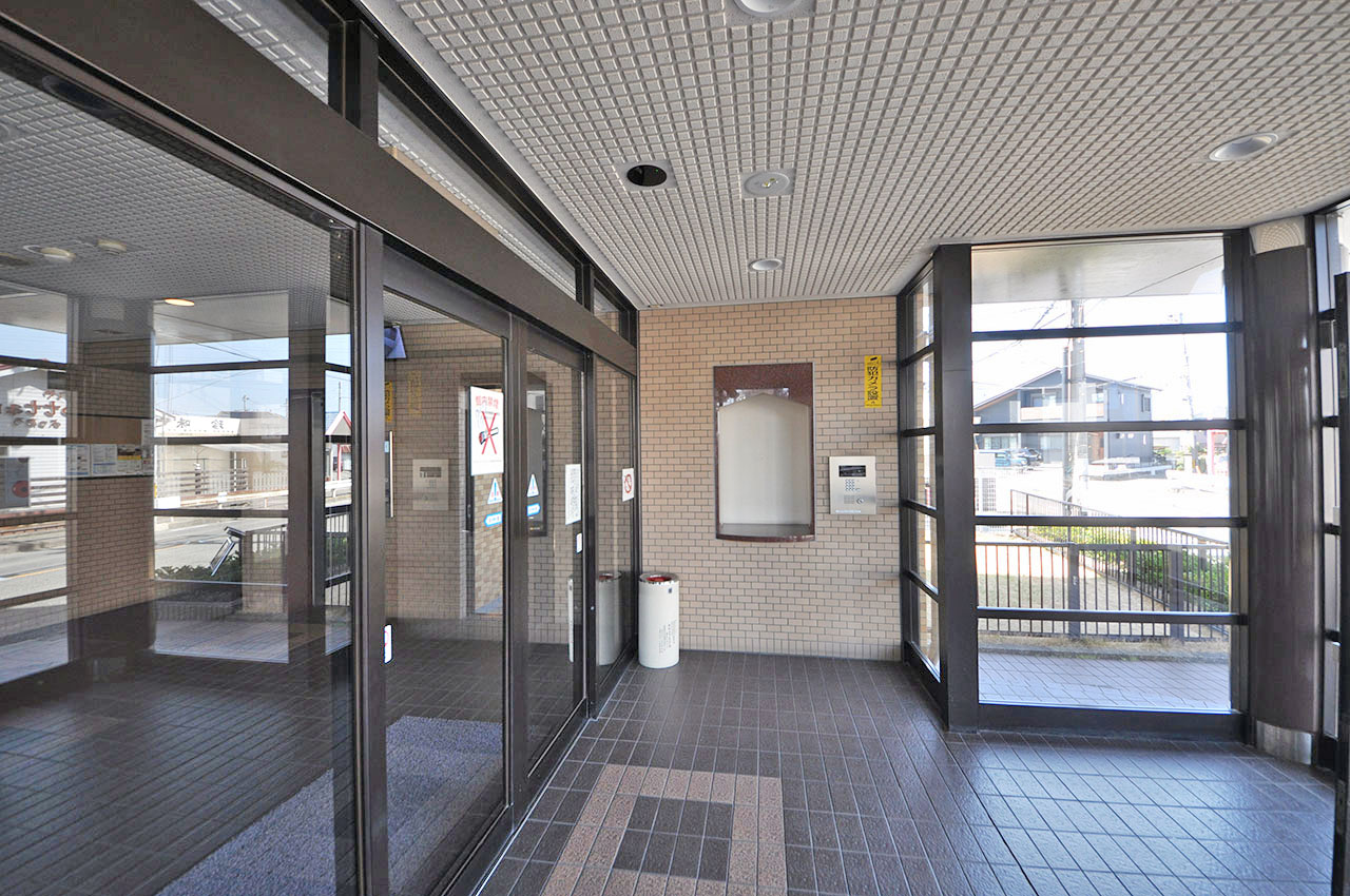 エントランスホール