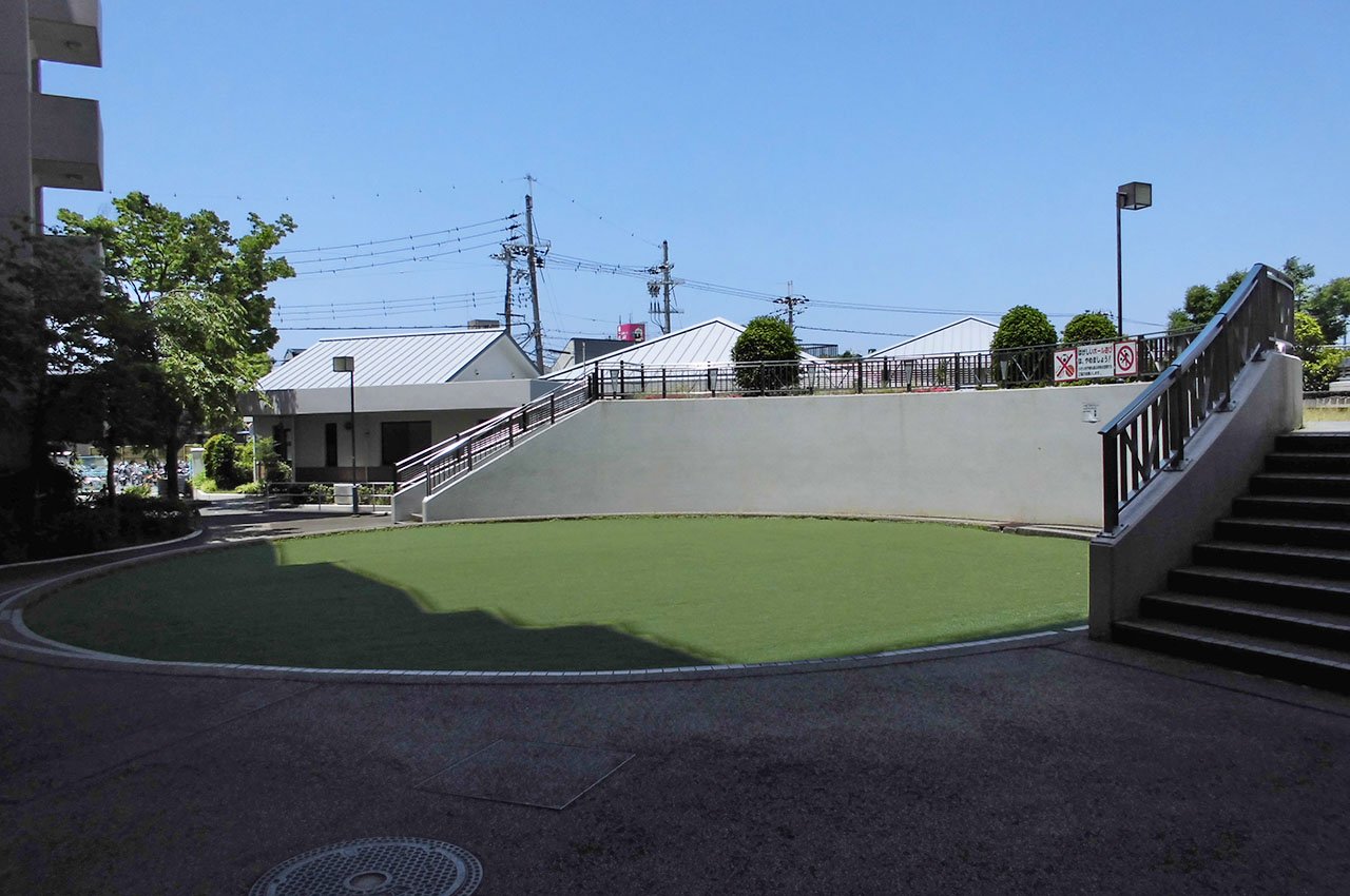 敷地内広場