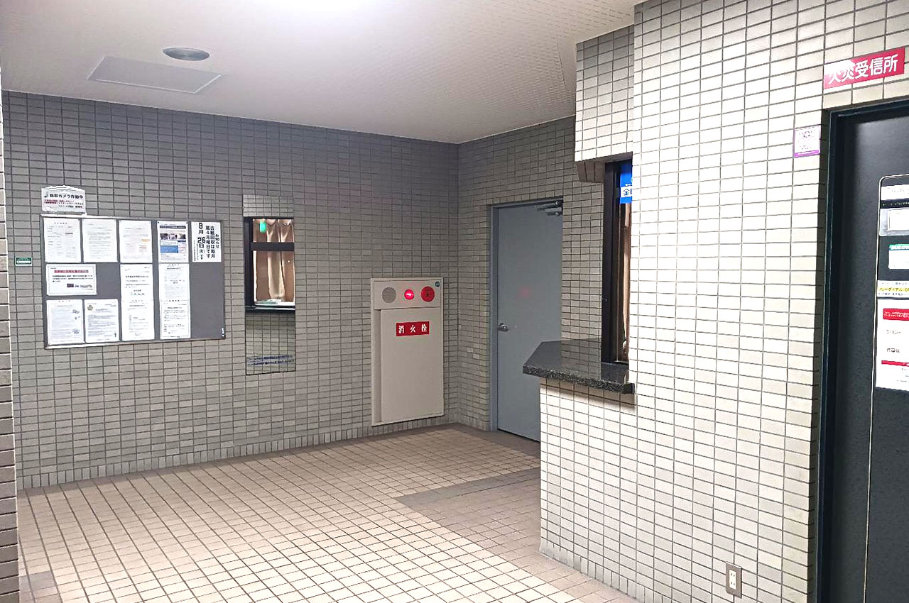 エントランスホール