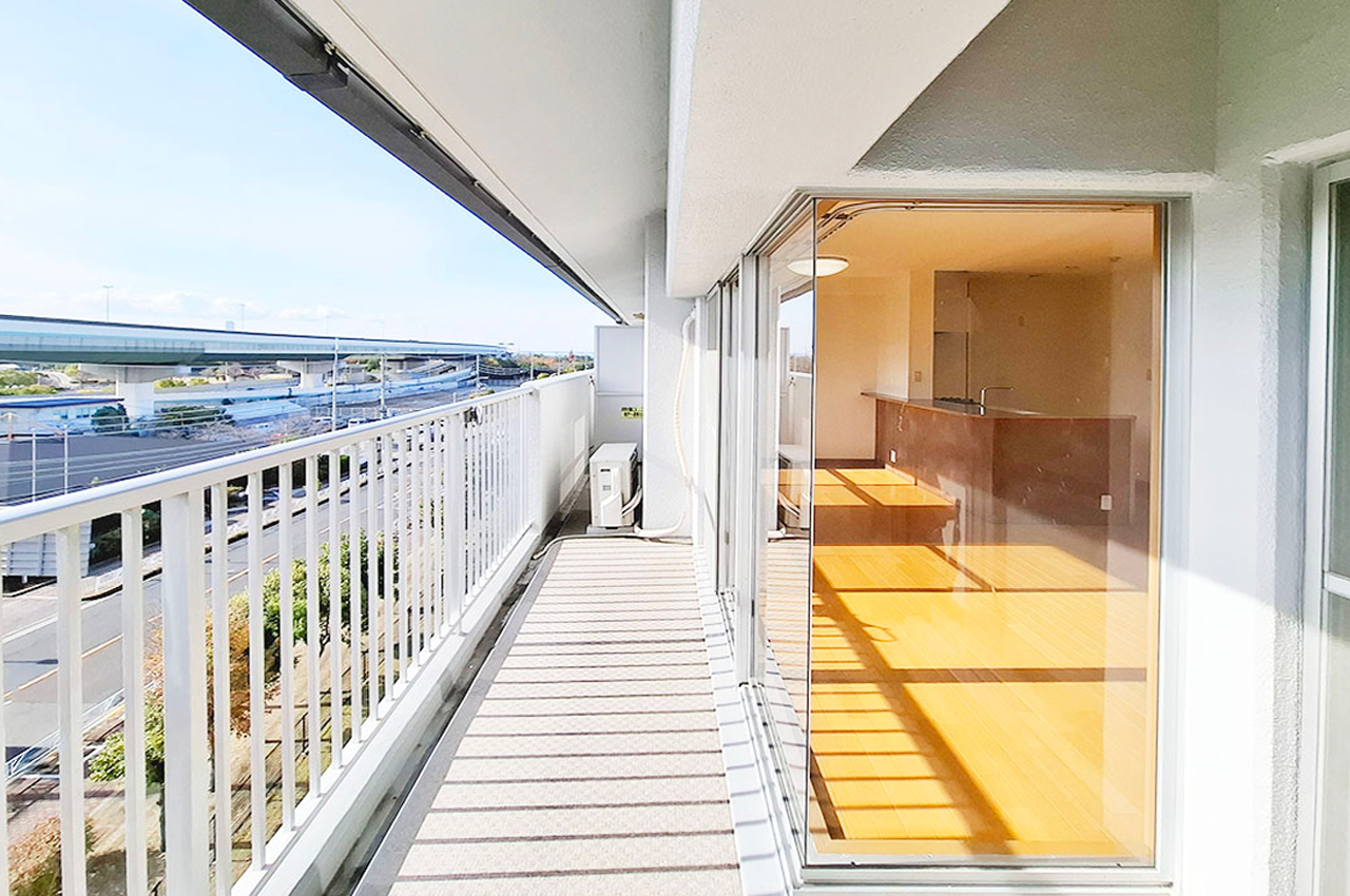 バルコニー：LDK側