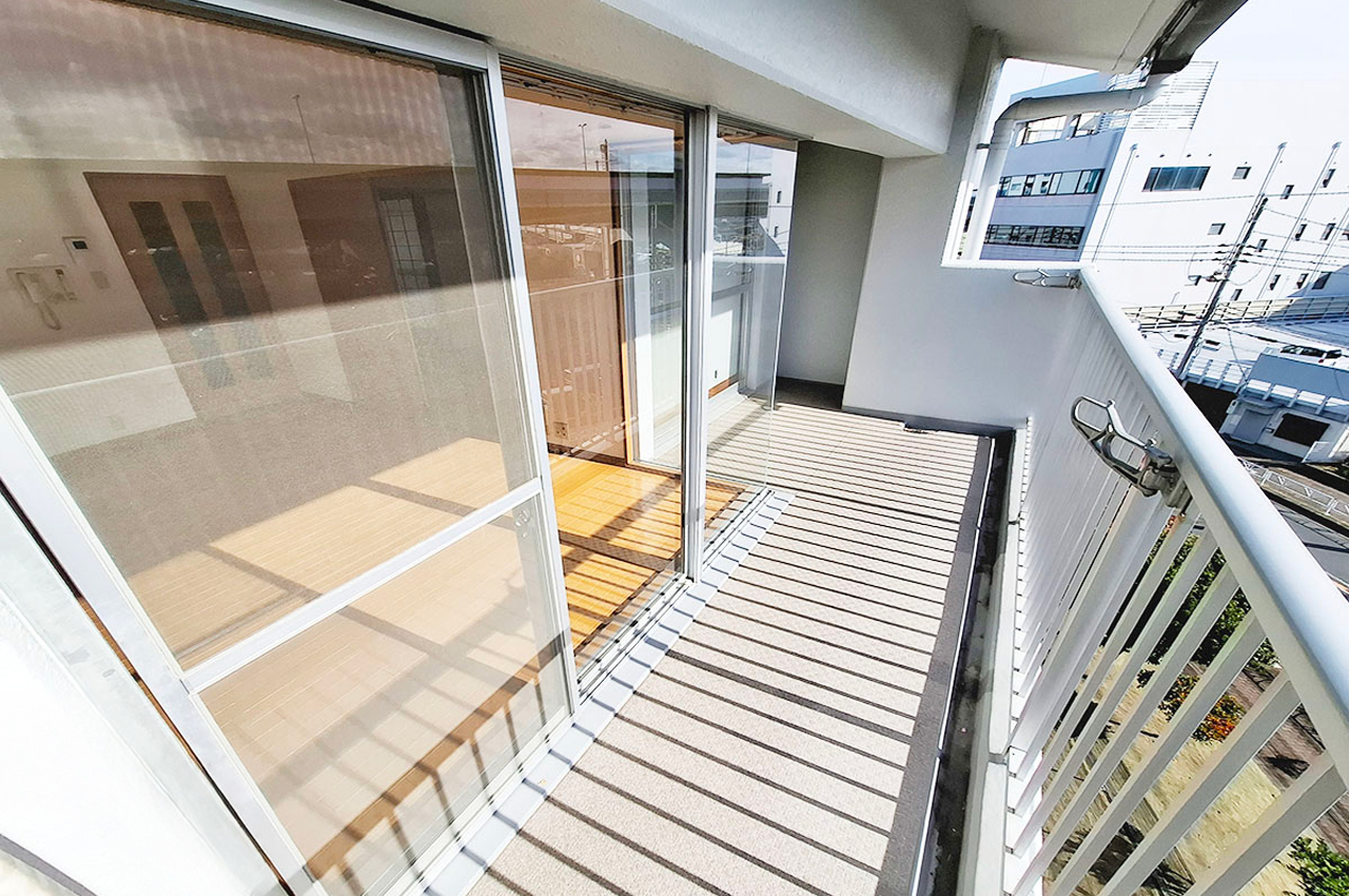 バルコニー：LDK側