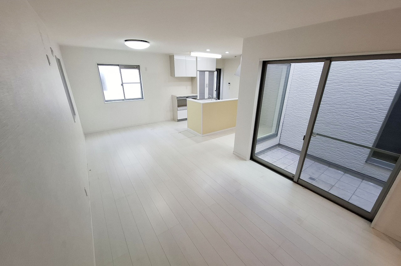 LDK（クロス貼替え予定）