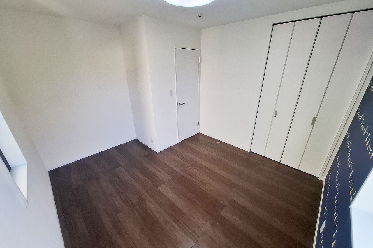 洋室③（壁クロス貼替え予定）