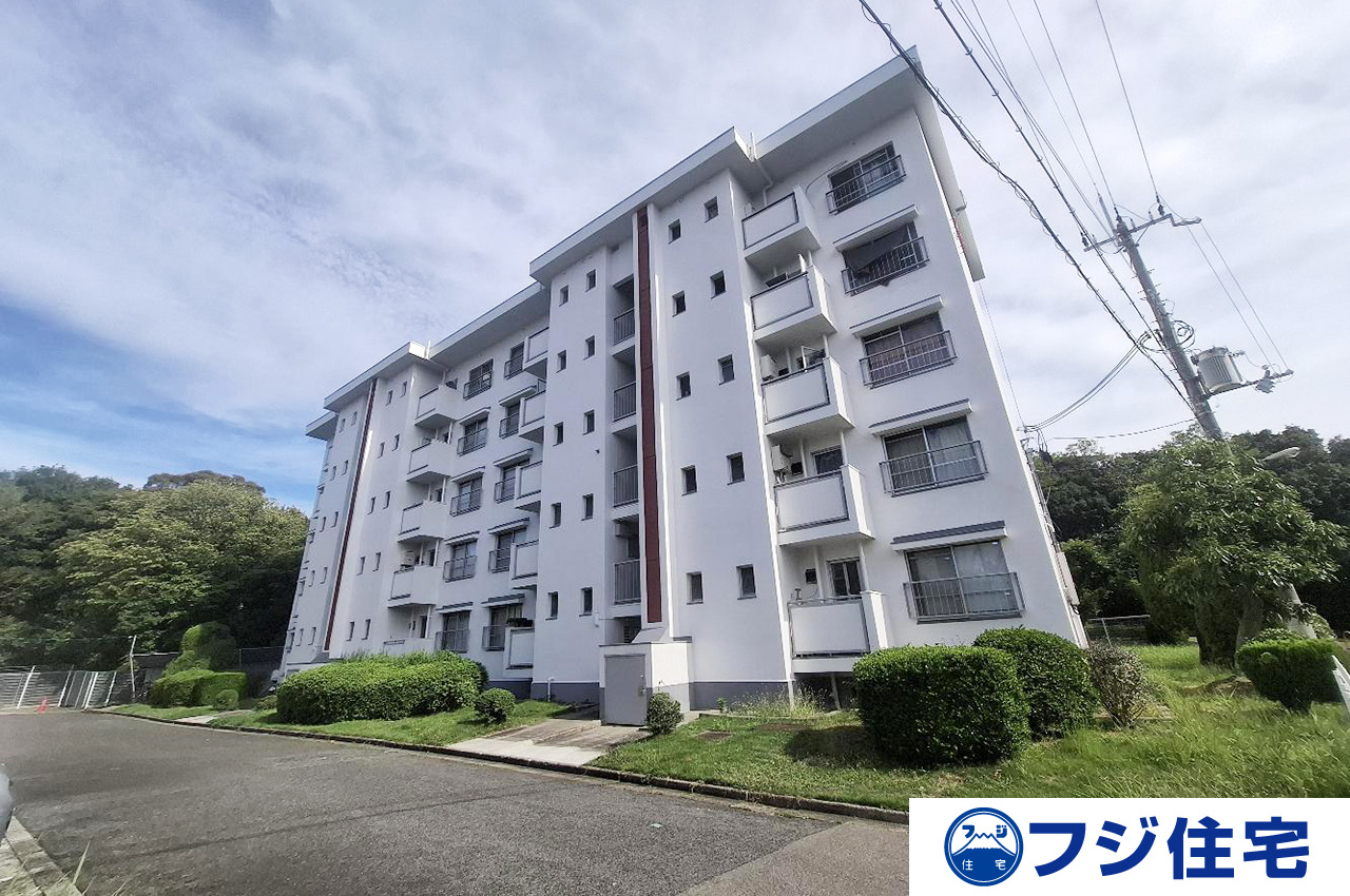 泉北茶山台第1次住宅九号棟 外観