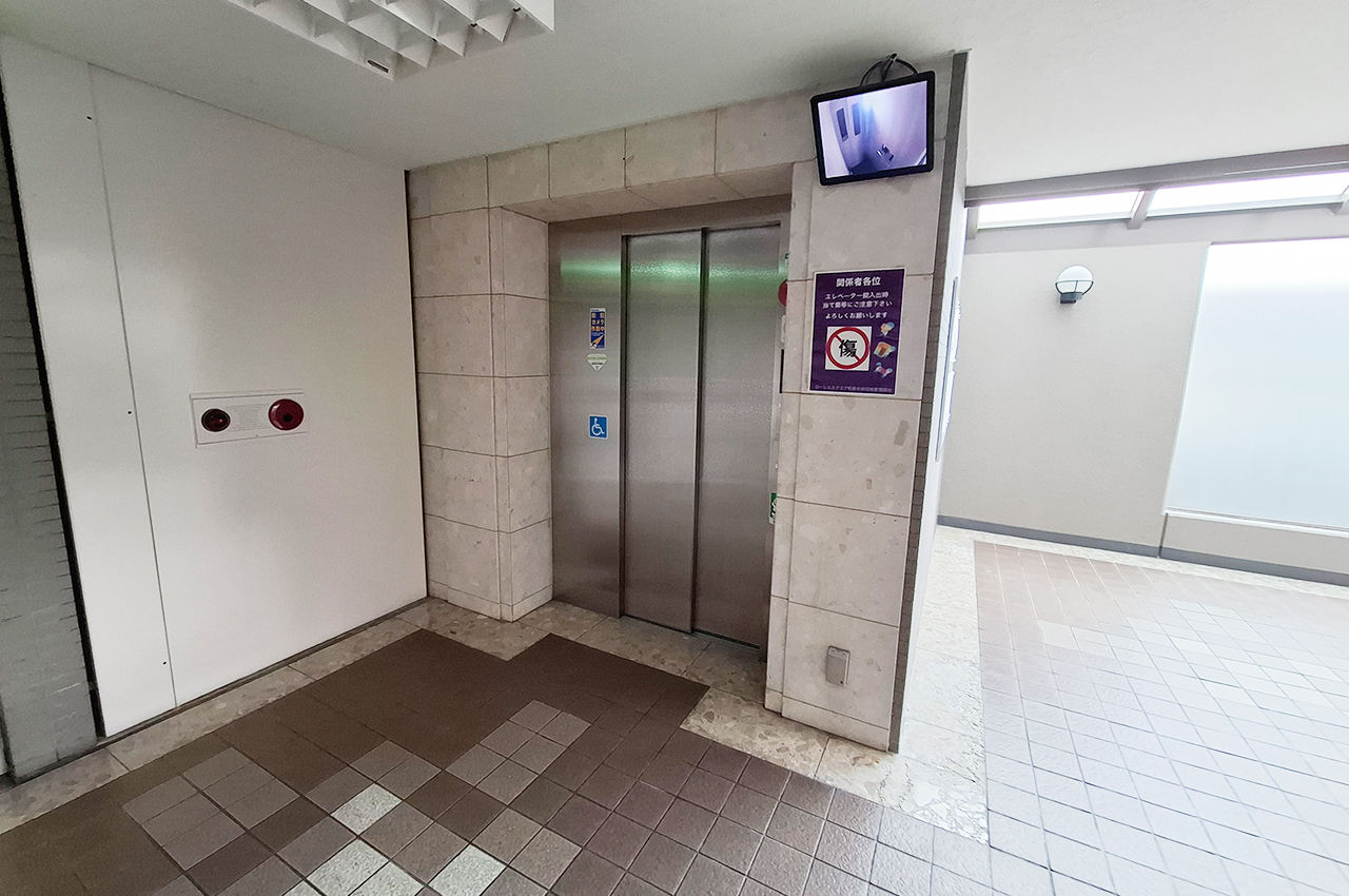 エレベーター