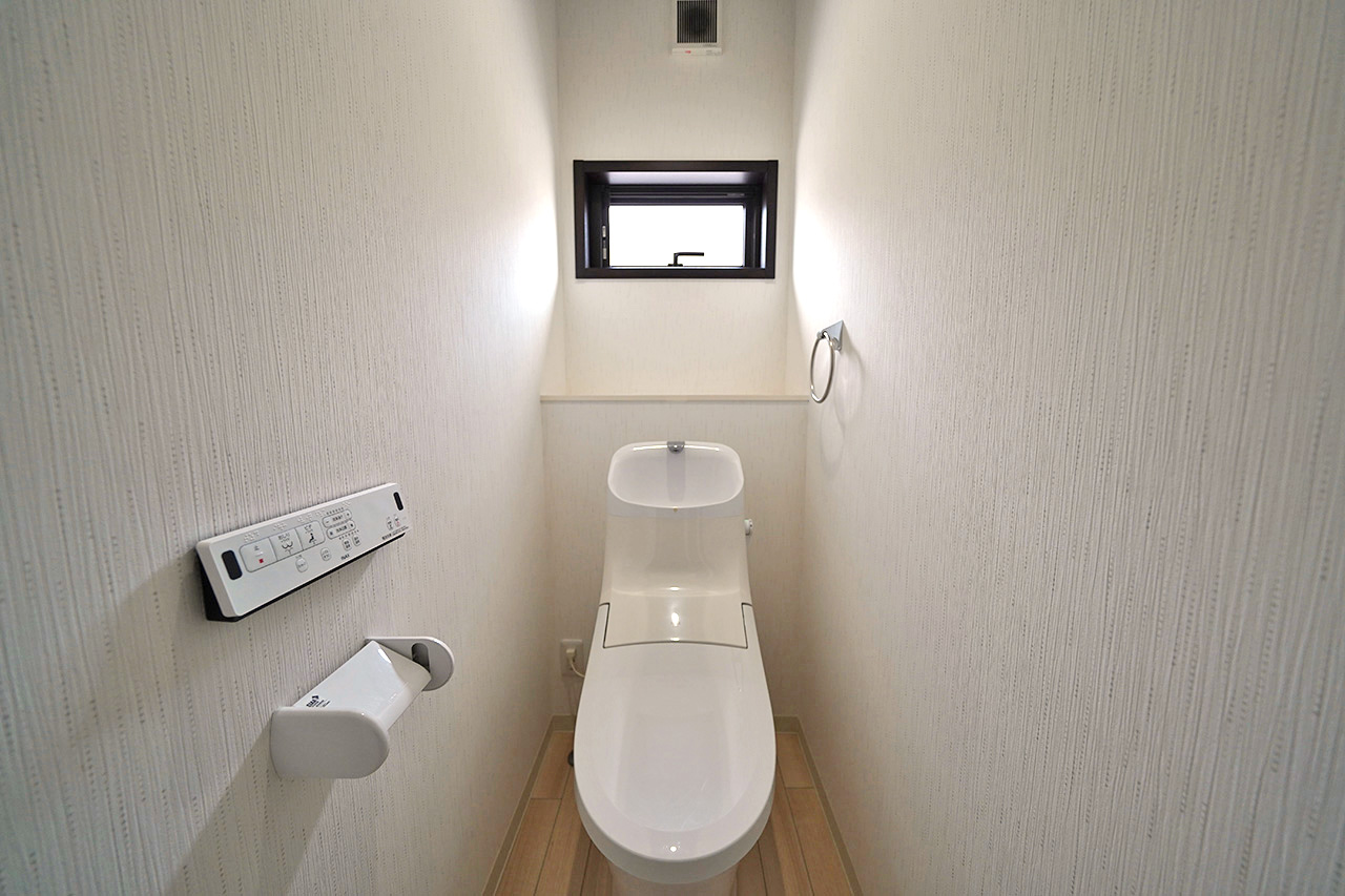 2階トイレ