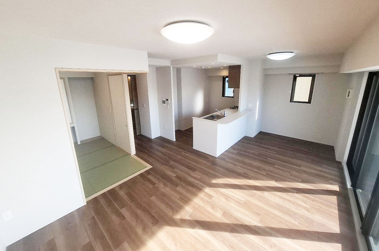 和室の襖を開放すると、約21.2帖の大空間が実現します。