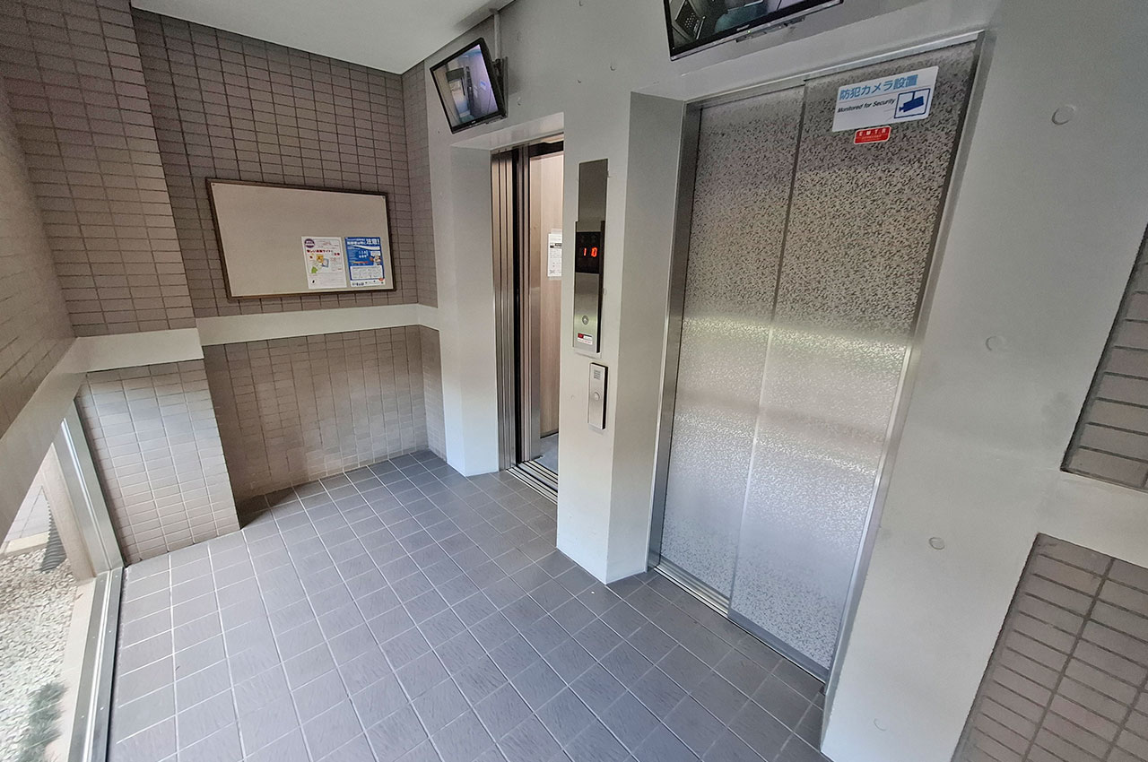 エレベーターホール