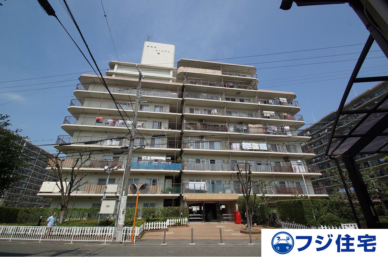 岸和田コーポラス弐号棟　外観