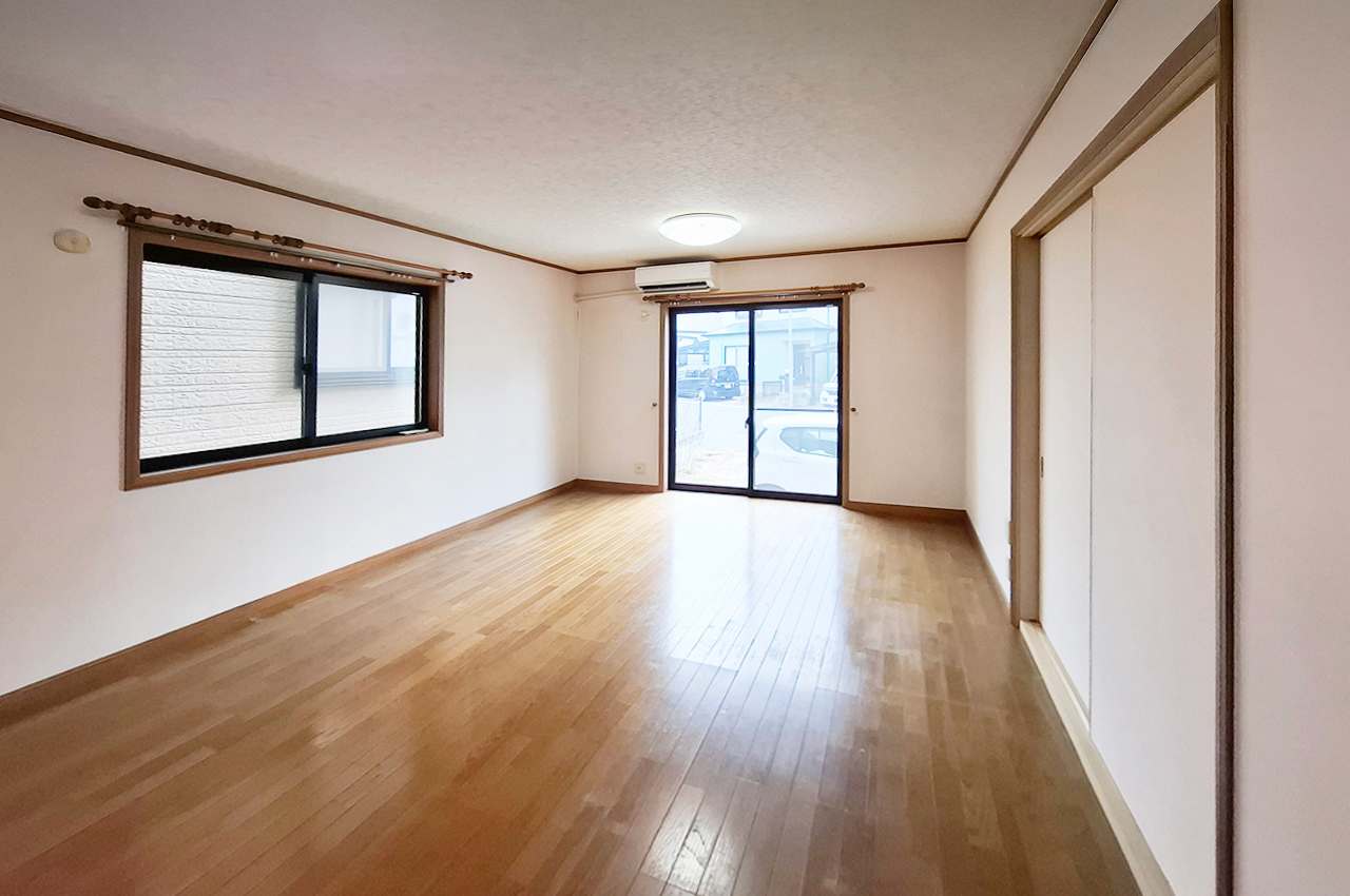 リビングダイニング