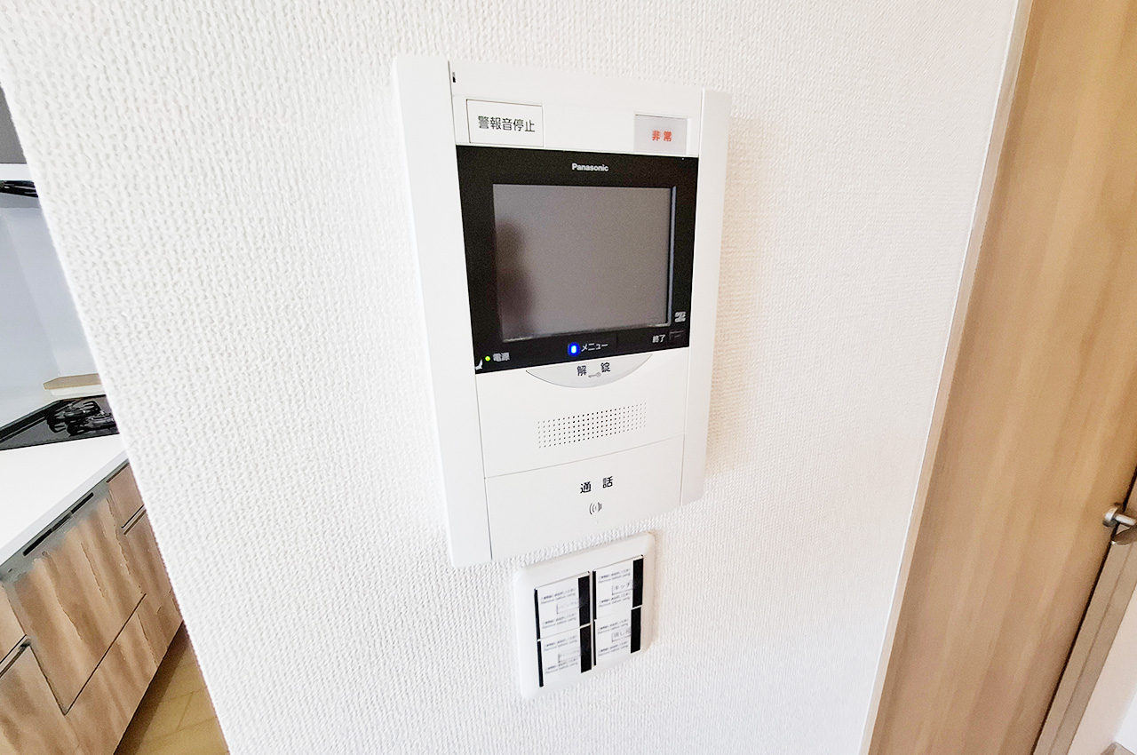 LDK:モニター付きインターホン