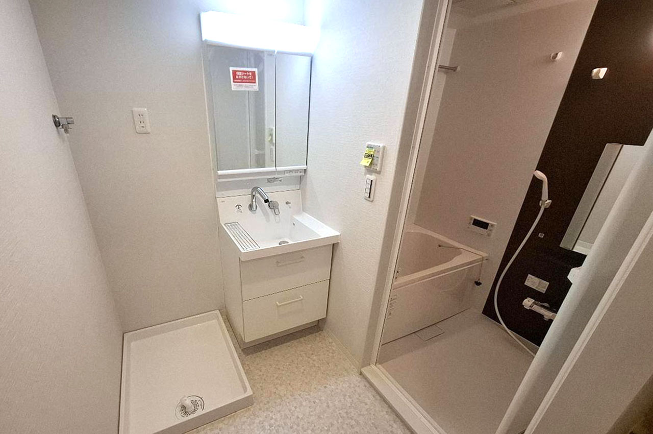 洗面室もリフォームでまっさらに生まれ変わりました。