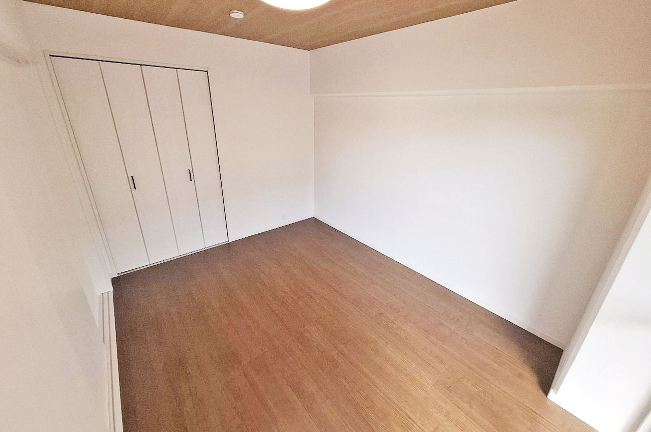 洋室③のお部屋も、和室から新しく生まれ変わったまっさらのお部屋です。