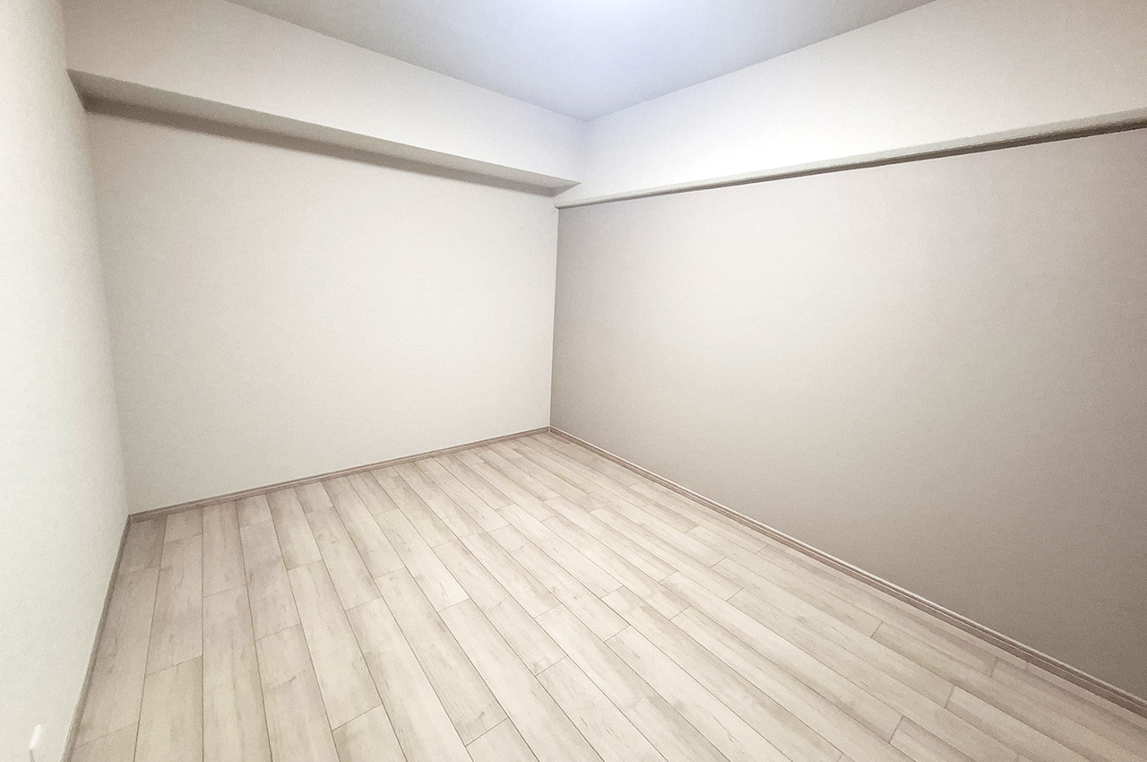 洋室3:和室を洋室へリノベーションし、新しく生まれ変わった室内。