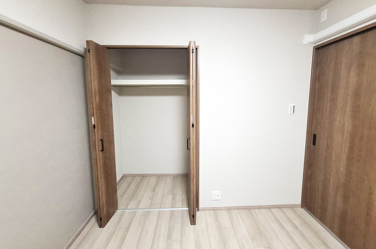 洋室3クローゼット:新調済み。