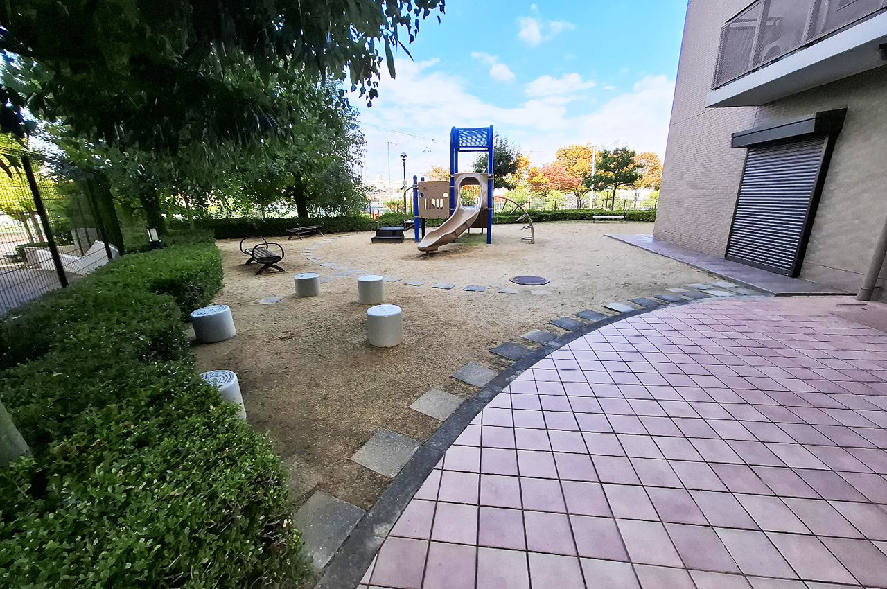 敷地内公園