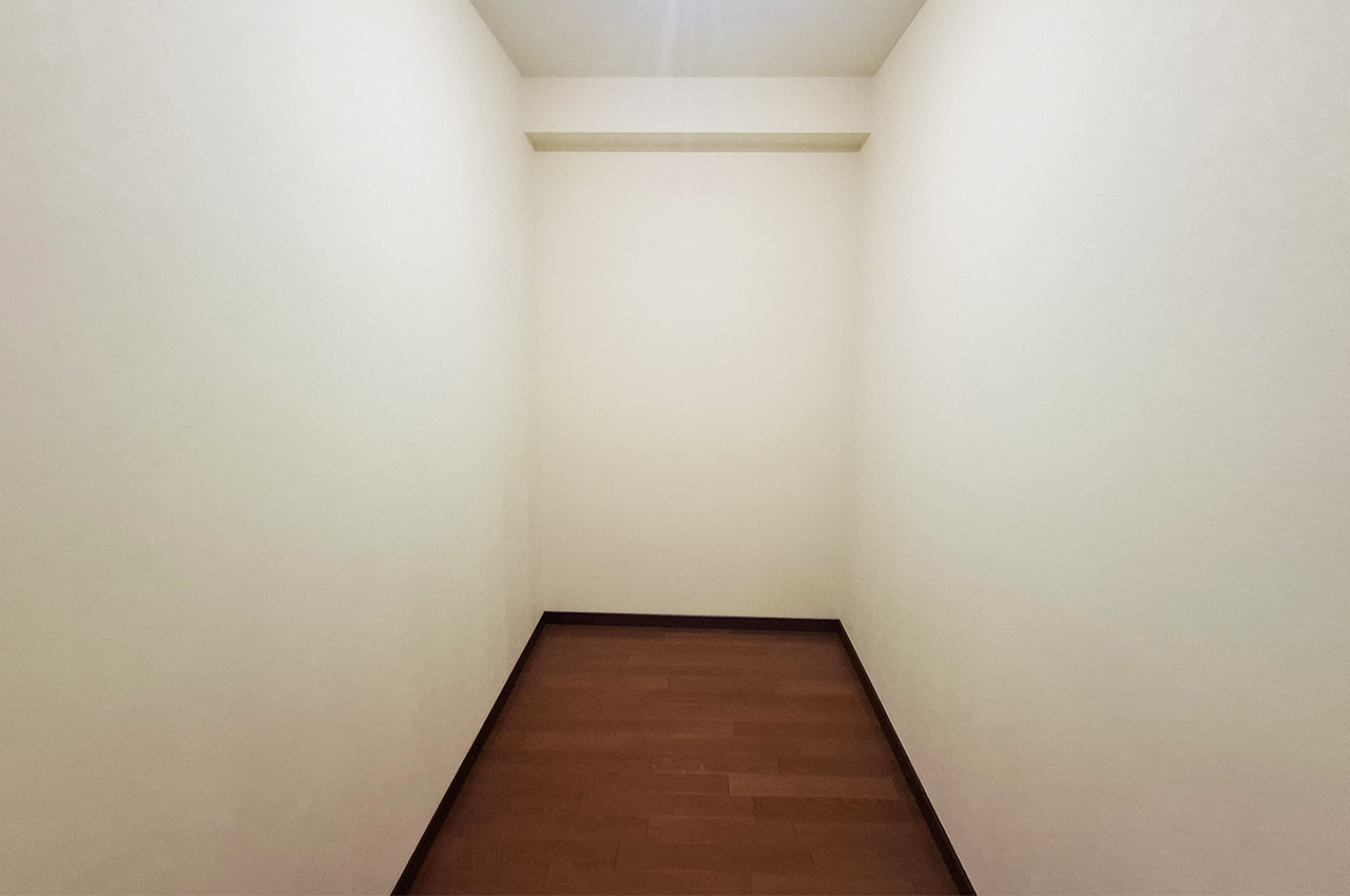 納戸：約2帖の納戸は季節小物や家電の収納に便利です。