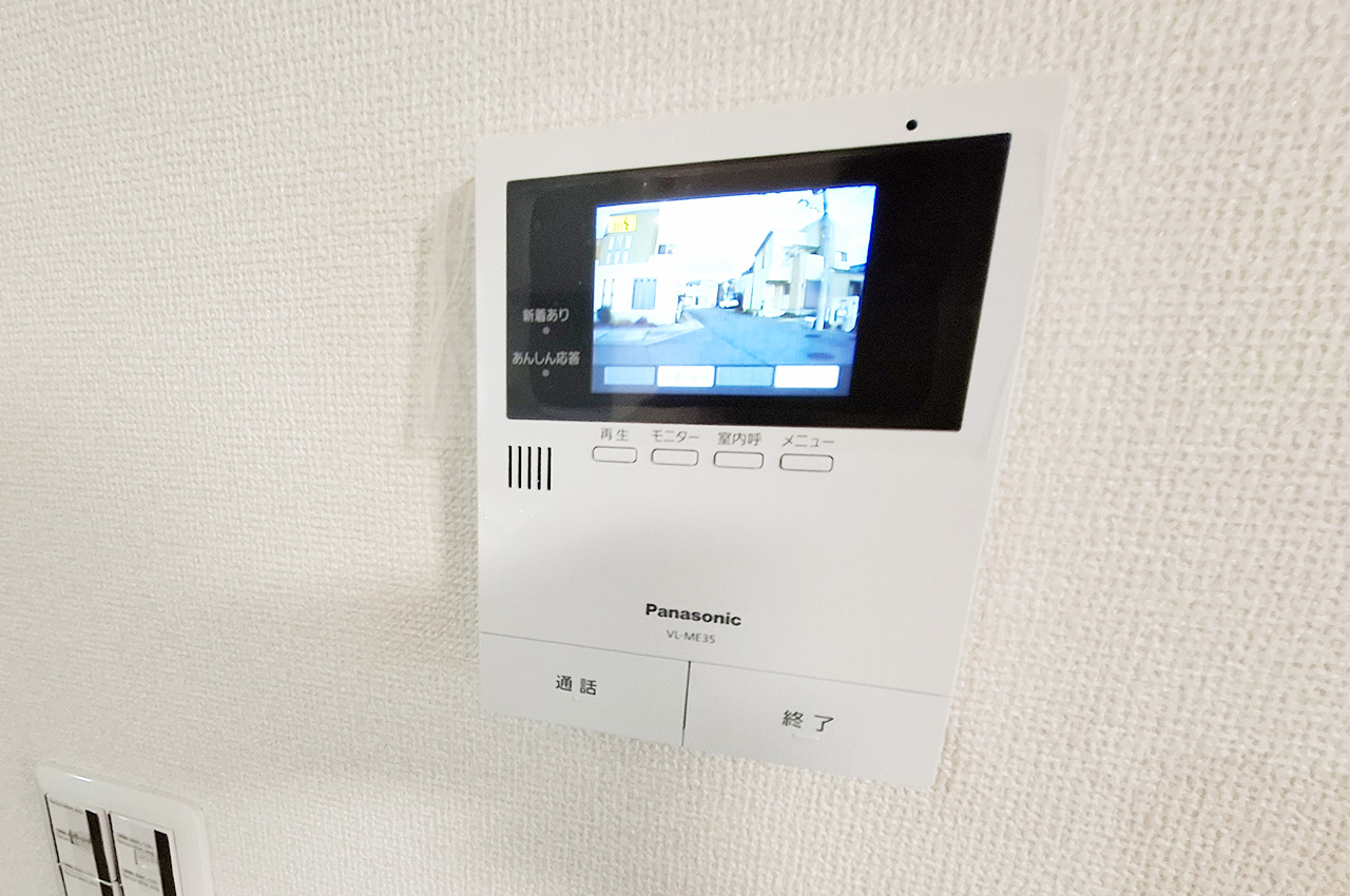 LDK：モニター付きインターホンを新調済み。