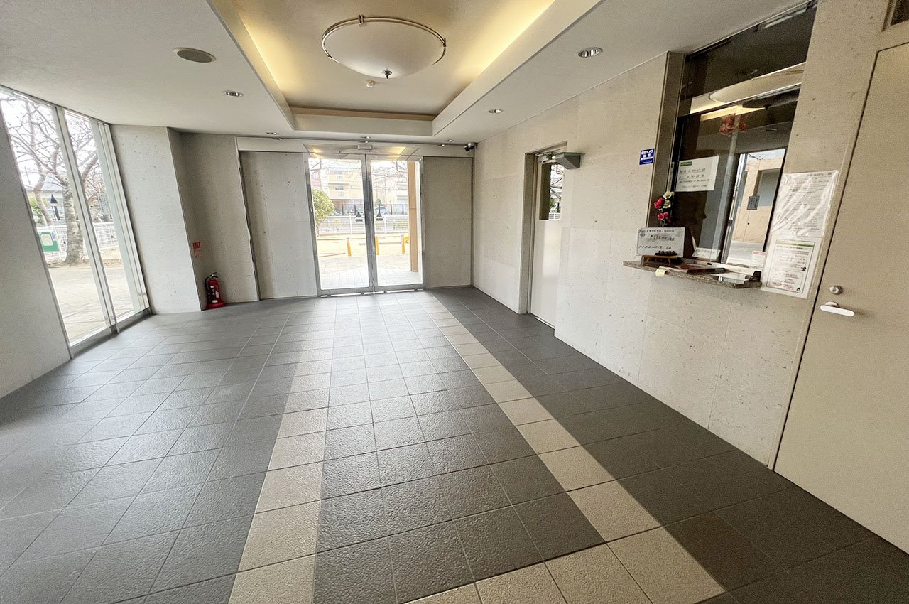 エントランスホール