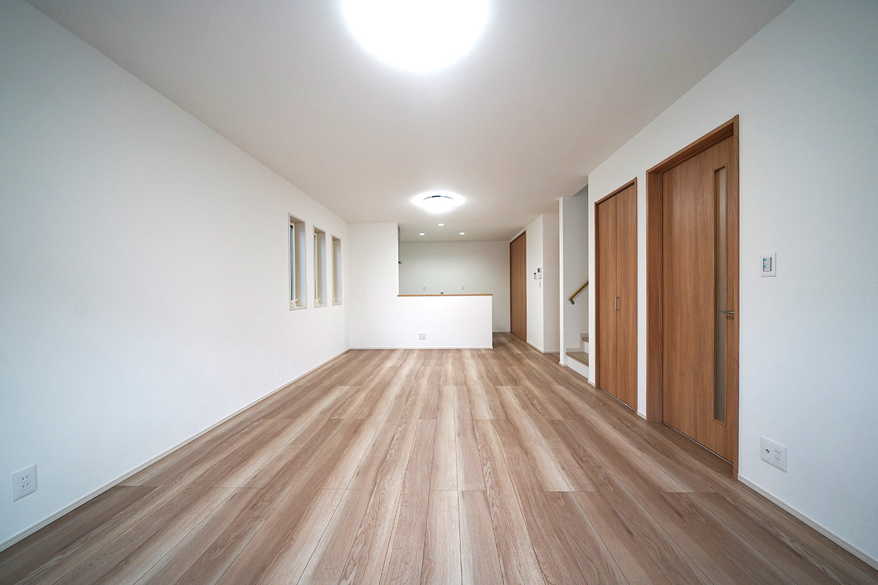 家族が集まるLDKは広々19.25帖。ゆったりと寛げる空間です。