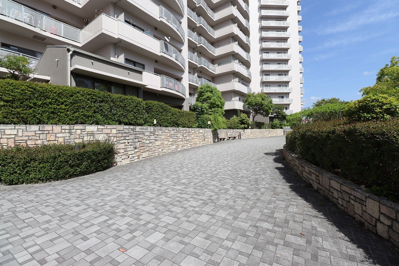 apartment いぶき野３丁目