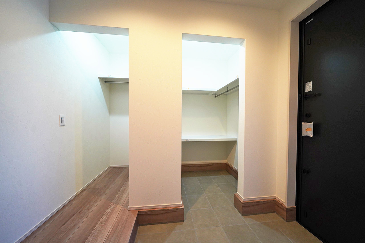 シューズクローク&ファミリークロゼット