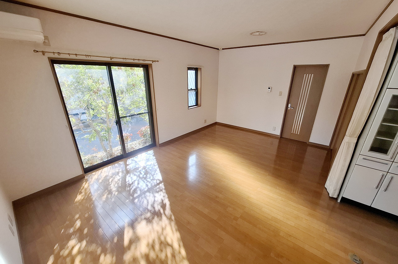 リビングダイニング