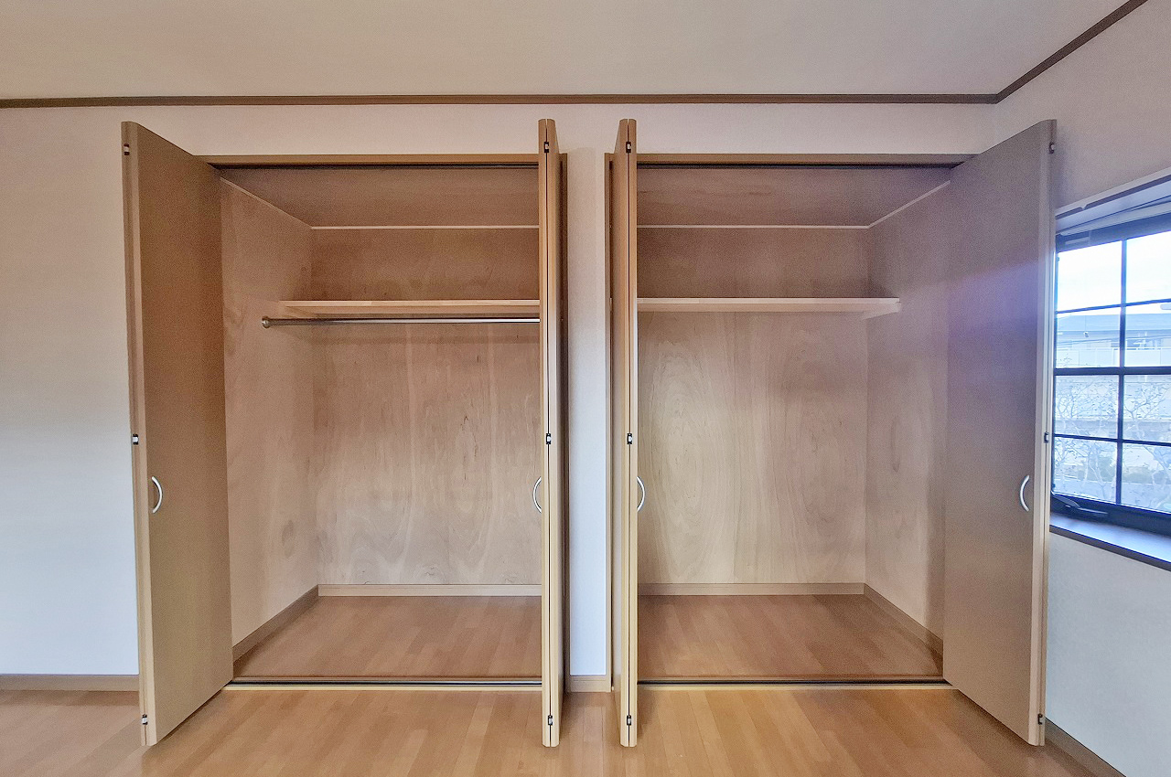 洋室1ダブルクローゼット