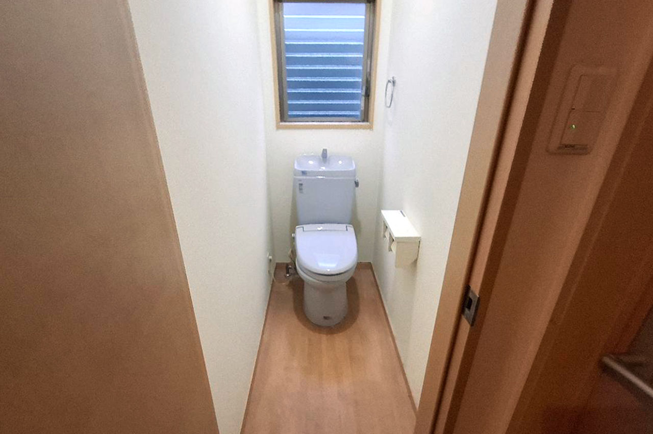 2階トイレ