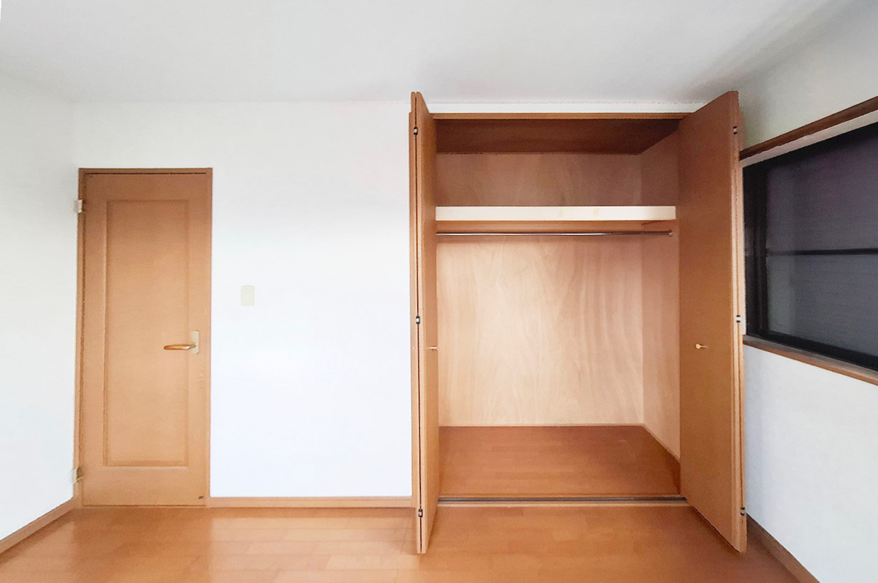 洋室②クローゼット