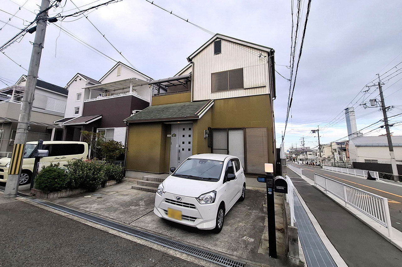 外観（花壇撤去前写真）