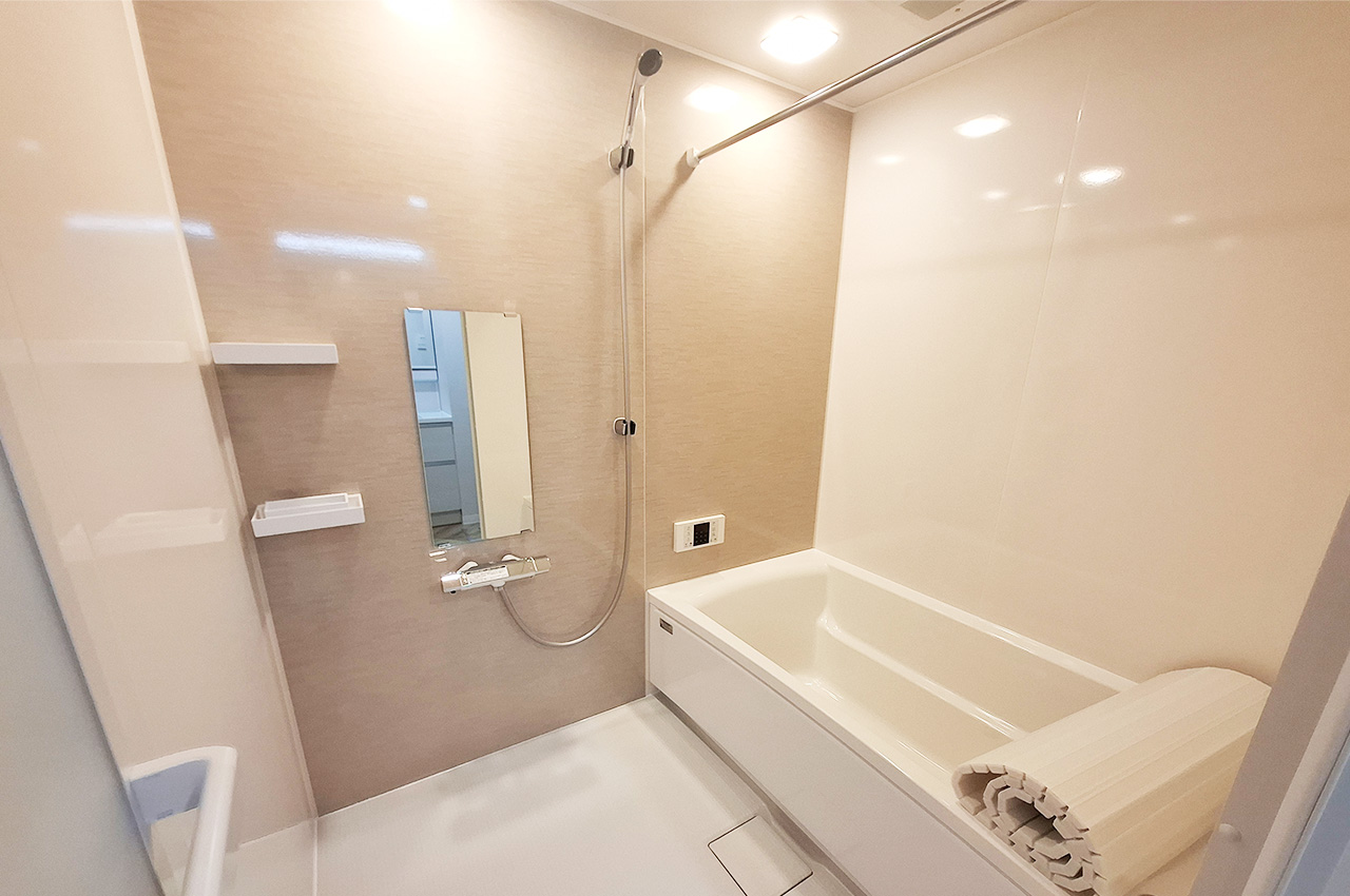 バスルーム:システムバスを新調済み。