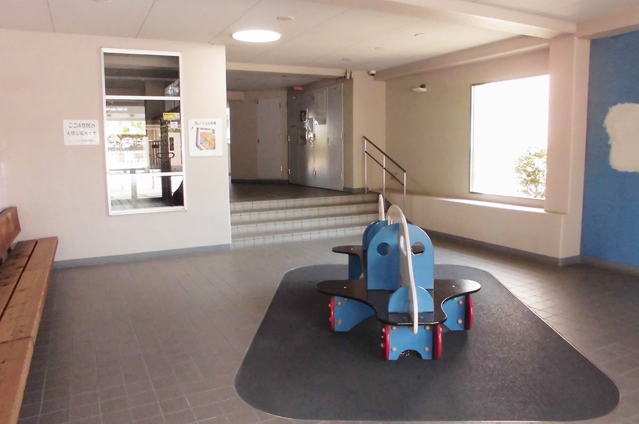 エントランスホール