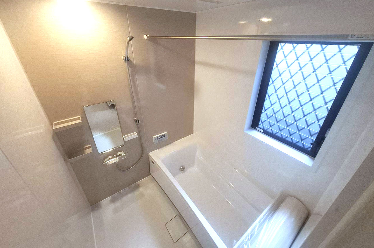 システムバスと電気式の浴乾を新調しました。