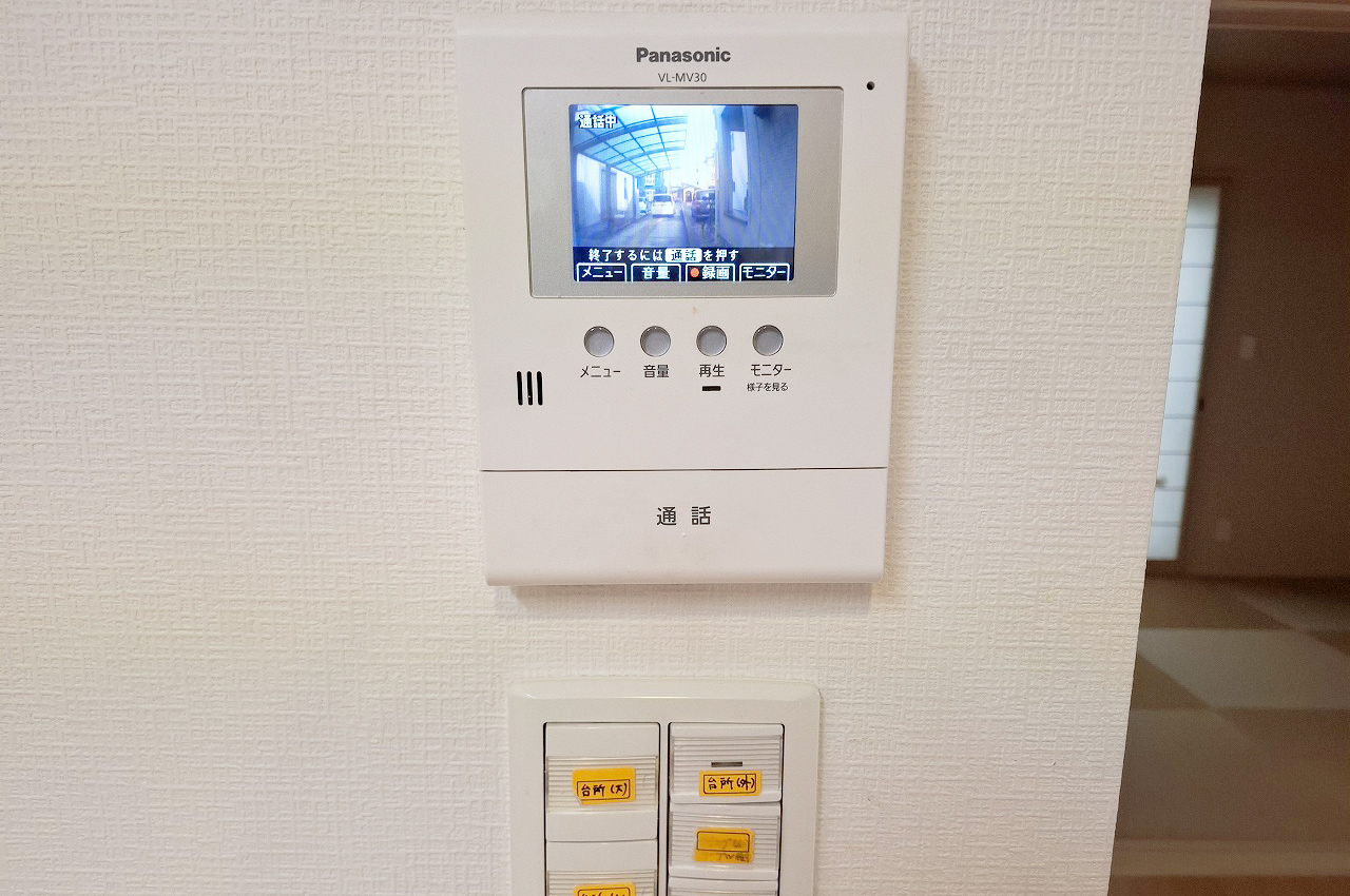 モニター付インターホン