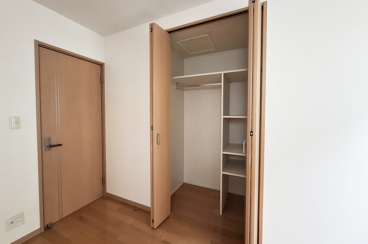 納戸クローゼット