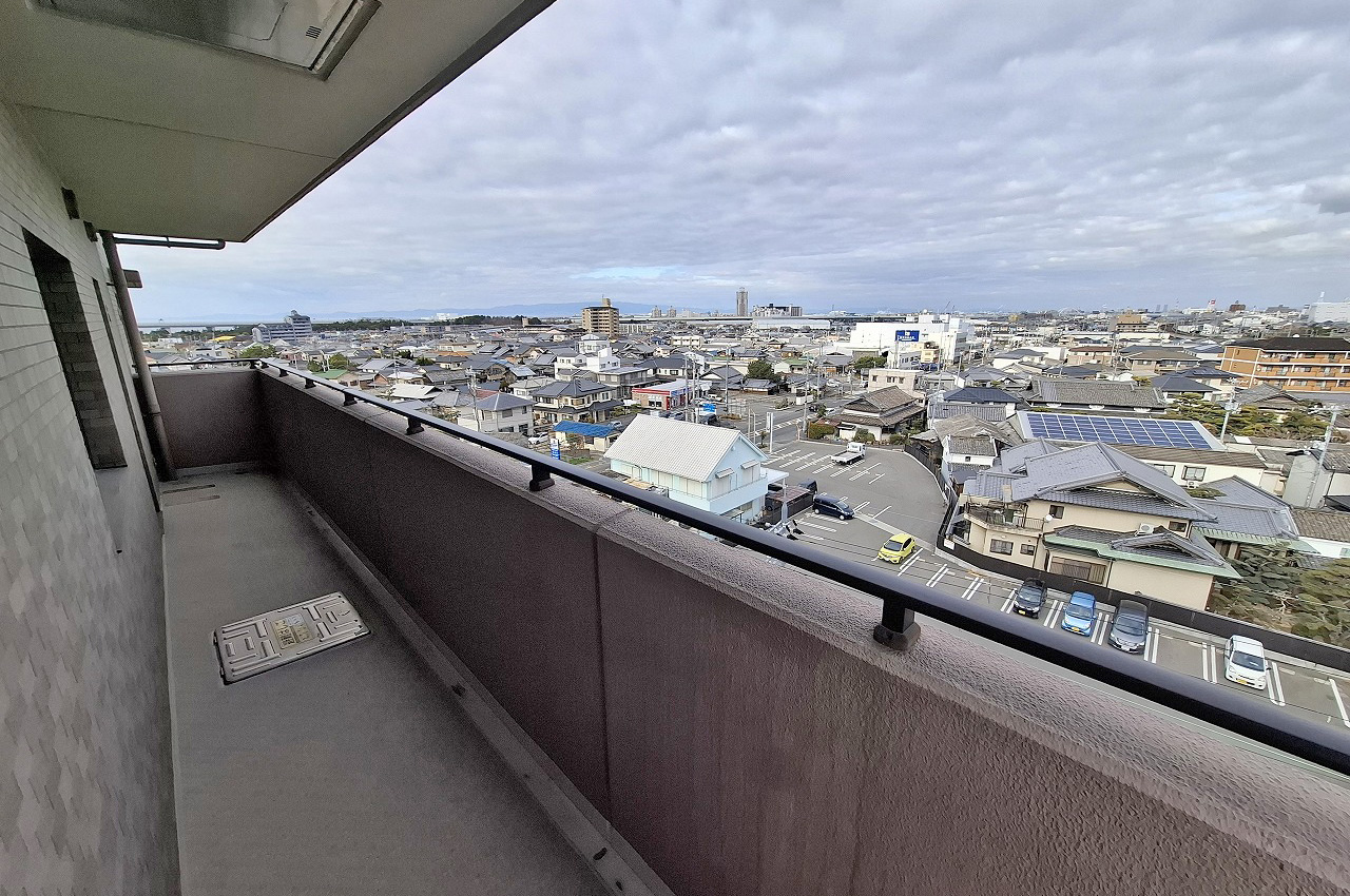 勝手口側バルコニー(北東)