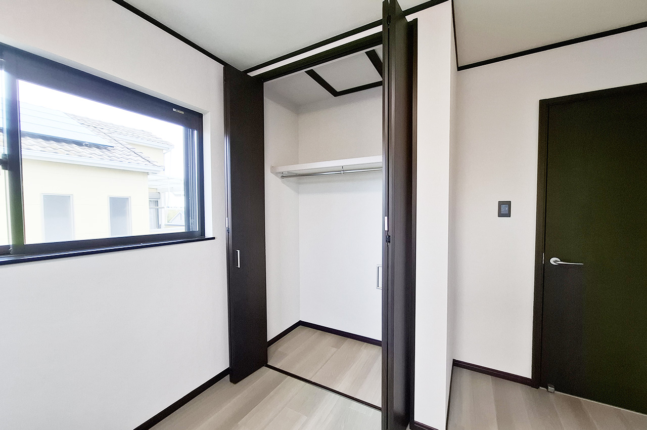洋室3クローゼット