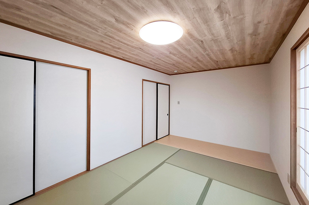 和室2：きれいになった和室は、寝室や客間としても利用可能です。