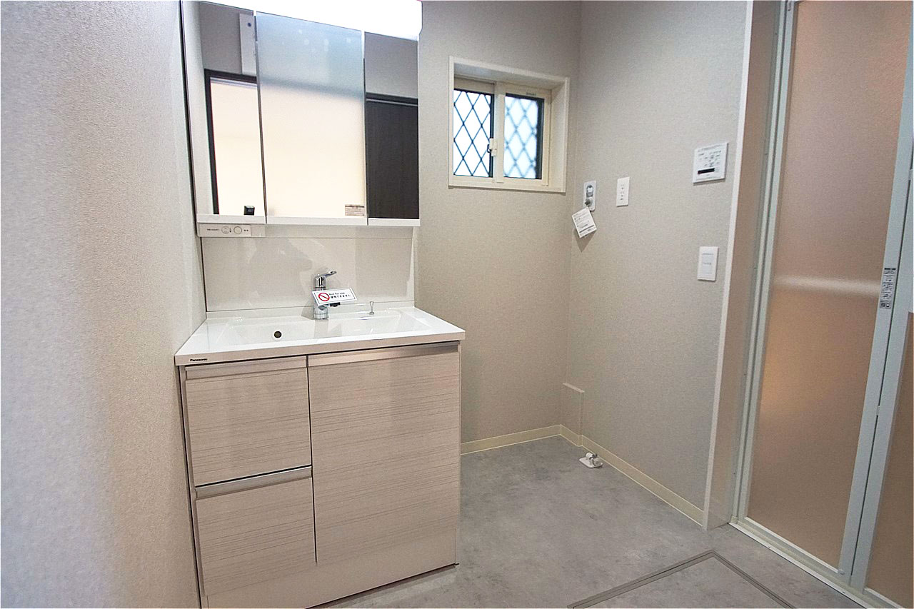 パウダールーム