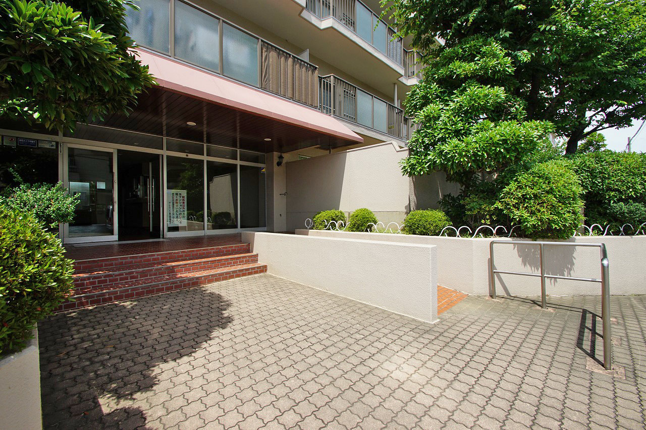 apartment 三宅西４丁目