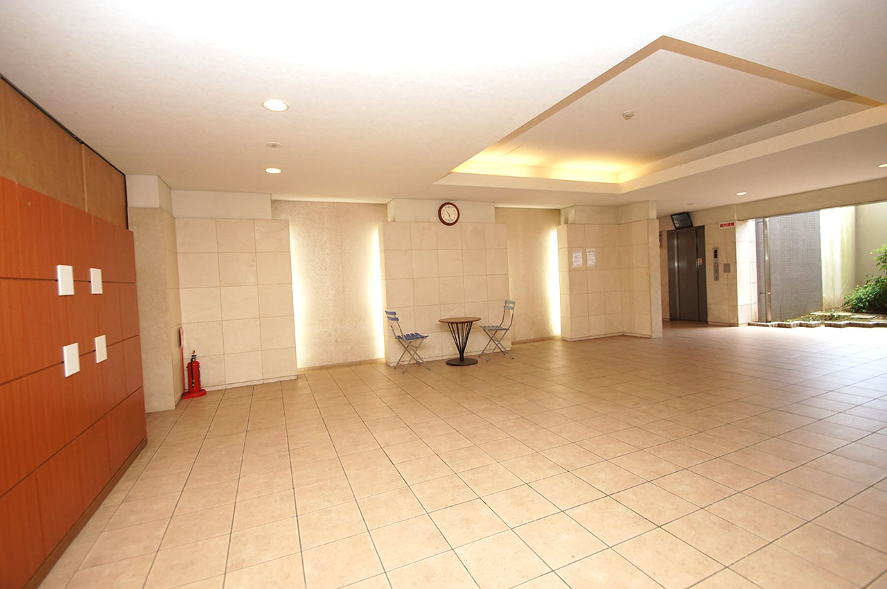 エントランスホール