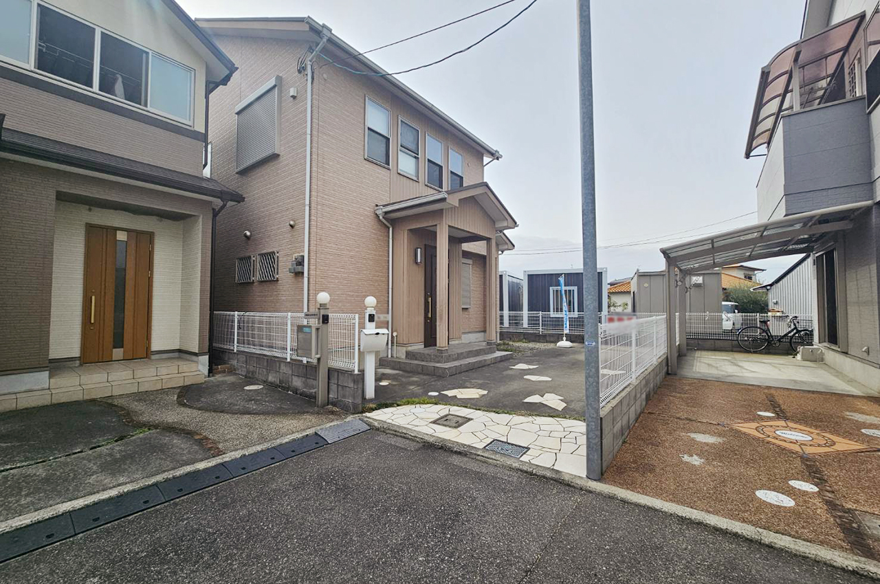 detached 尾崎町１丁目