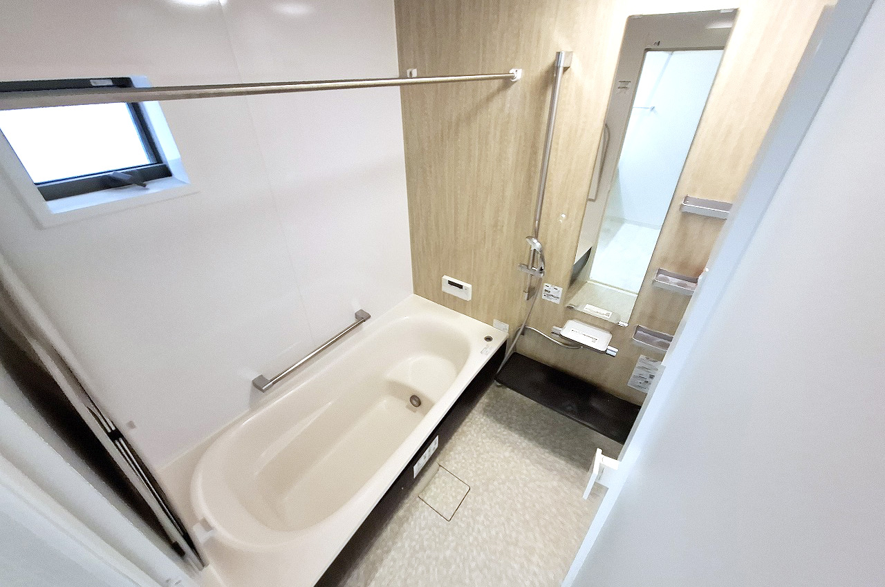 バスルーム（浴室乾燥機付）