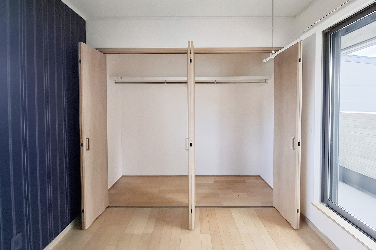 洋室クローゼット